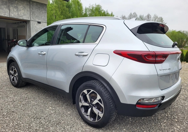 Kia Sportage cena 49500 przebieg: 122400, rok produkcji 2021 z Krosno małe 79
